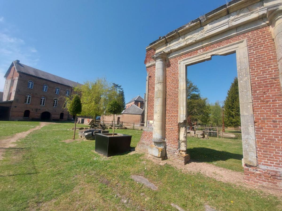 Sery-les-Mezieres Domaine De Senercy Bed & Breakfast エクステリア 写真